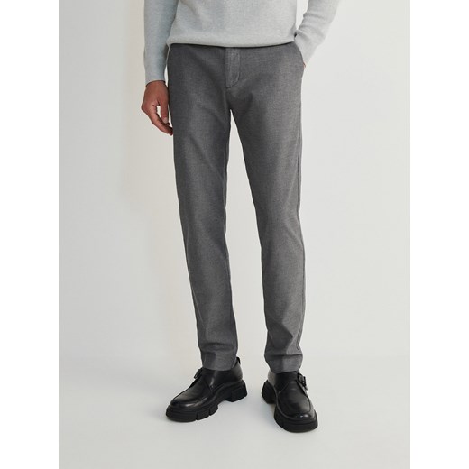 Reserved - Spodnie chino slim fit - szary ze sklepu Reserved w kategorii Spodnie męskie - zdjęcie 185929943