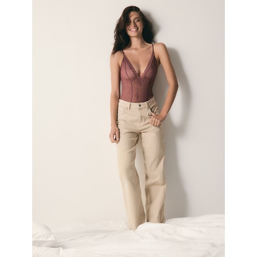 Reserved - Koronkowe body - fioletowy ze sklepu Reserved w kategorii Body damskie - zdjęcie 185931471