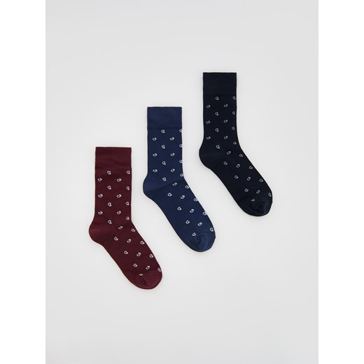 Reserved - Długie skarpety 3 pack - bordowy ze sklepu Reserved w kategorii Skarpetki męskie - zdjęcie 185931502