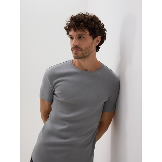 Reserved - Bawełniany t-shirt slim fit - jasnoszary ze sklepu Reserved w kategorii T-shirty męskie - zdjęcie 185932581