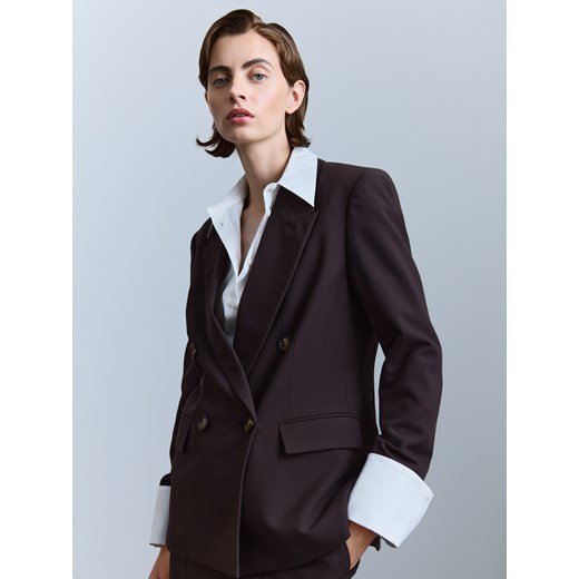 Reserved - Dwurzędowa marynarka - ciemnobrązowy ze sklepu Reserved w kategorii Marynarki damskie - zdjęcie 185934111