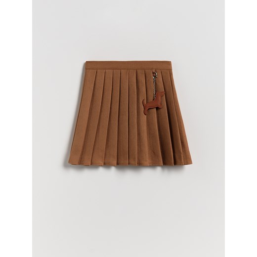 Reserved - Plisowana spódnica z zawieszką - beżowy ze sklepu Reserved w kategorii Spódnice dziewczęce - zdjęcie 185935714