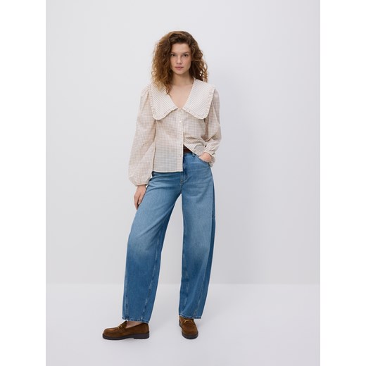 Reserved - Bluzka z ozdobnym kołnierzem - złamana biel ze sklepu Reserved w kategorii Bluzki damskie - zdjęcie 185936862