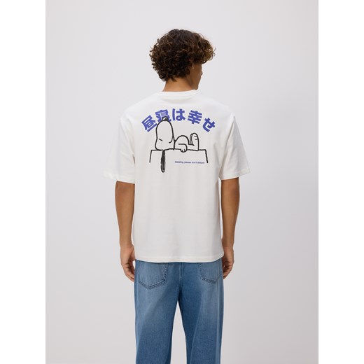 Reserved - Bawełniany t-shirt Snoopy - złamana biel ze sklepu Reserved w kategorii T-shirty męskie - zdjęcie 185937522