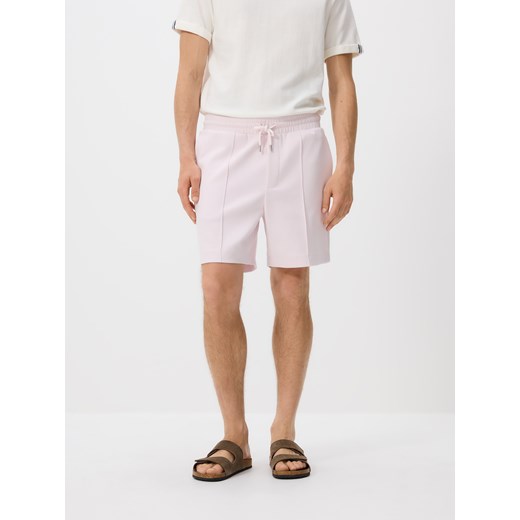 Reserved - Szorty comfort z przeszyciami - fioletowy ze sklepu Reserved w kategorii Spodenki męskie - zdjęcie 185941342