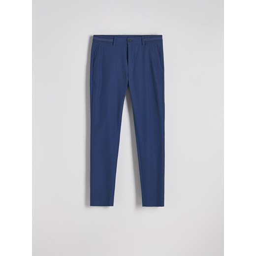 Reserved - Spodnie chino slim fit - niebieski Reserved 30 okazyjna cena Reserved