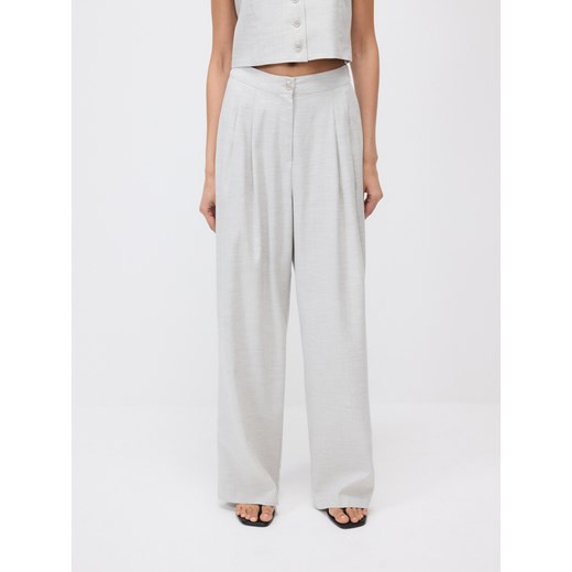 Reserved - Spodnie z lnem i wiskozą - jasnoszary ze sklepu Reserved w kategorii Spodnie damskie - zdjęcie 185941951