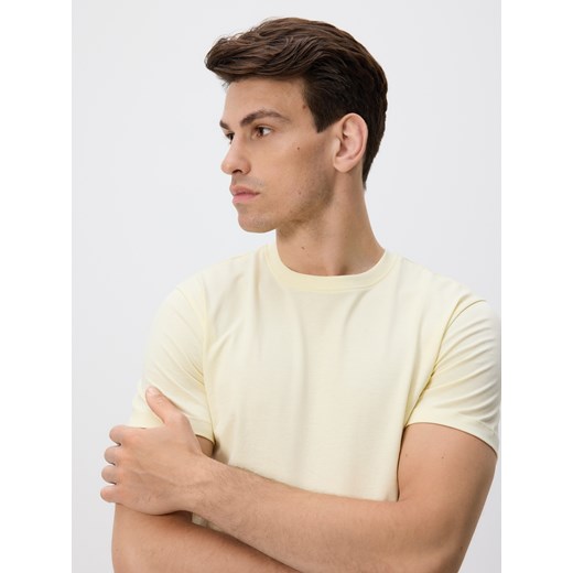 Reserved - Bawełniany t-shirt regular - jasnożółty ze sklepu Reserved w kategorii T-shirty męskie - zdjęcie 185946623