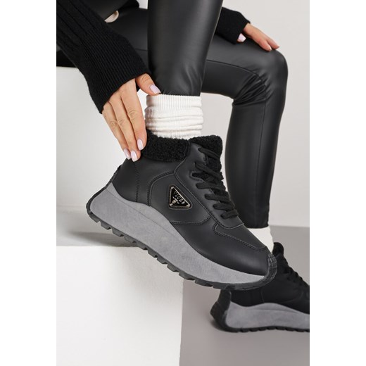 Czarne Sneakersy Śniegowce Vices na Platformie Ozdobione Trójkątną Aplikacją Ficebia ze sklepu renee.pl w kategorii Buty sportowe damskie - zdjęcie 185955140