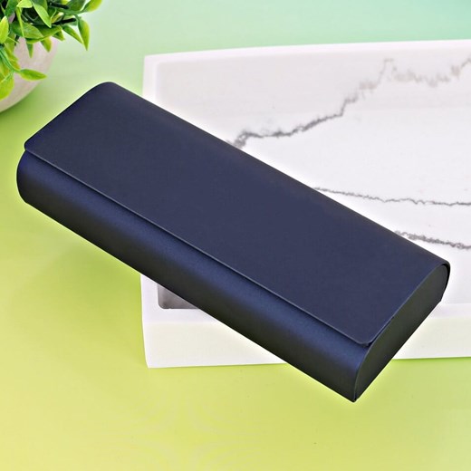Etui okularowe na magnes STHC-14A granatowe ze sklepu Stylion w kategorii Etui - zdjęcie 185966524