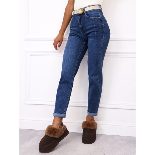 SPODNIE JEANSOWE MOM FIT Z PRZESZYCIAMI PUSH UP+ PASEK ze sklepu olika.com.pl w kategorii Jeansy damskie - zdjęcie 185968312