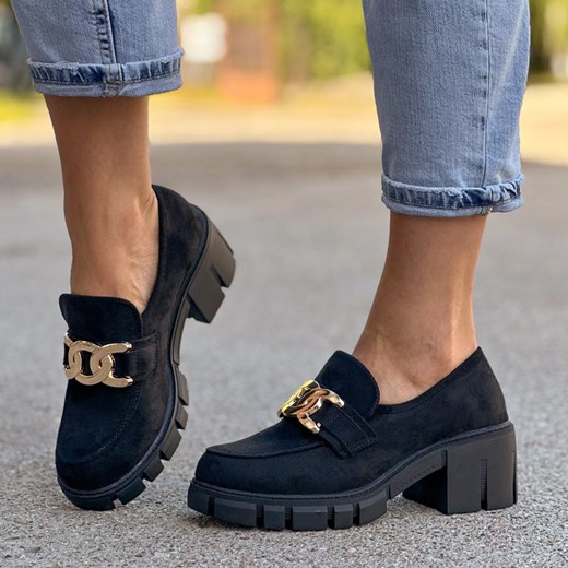 Czarne zamszowe półbuty damskie, mokasyny na trapery Vinceza 37100 ze sklepu suzana.pl w kategorii Mokasyny damskie - zdjęcie 185970123