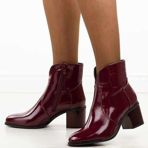 Bordowe lakierowane botki damskie na obcasie M.Daszyński 2337-13 37 suzana.pl