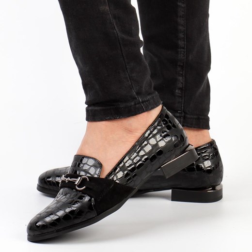 Czarne półbuty damskie na obcasie M.Daszyński 2167-4 ze sklepu suzana.pl w kategorii Półbuty damskie - zdjęcie 185971783