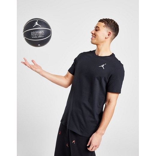 JORDAN T-SHIRT M J JUMPMAN EMB SS CREW ze sklepu JD Sports  w kategorii T-shirty męskie - zdjęcie 185975434