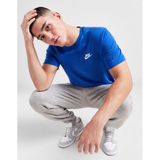 NIKE T SHIRT SPORTSWEAR CLUB ze sklepu JD Sports  w kategorii T-shirty męskie - zdjęcie 185976061