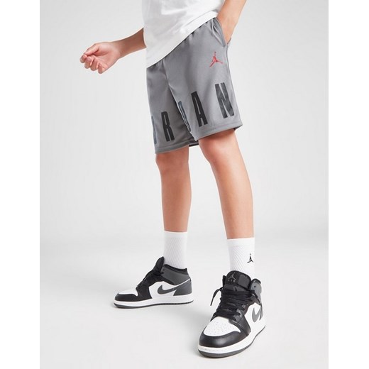 JORDAN SZORTY JRDN COURT HBR SHRT GRY ze sklepu JD Sports  w kategorii Spodenki chłopięce - zdjęcie 185979424