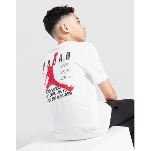 JORDAN T-SHIRT JRDN STAMP TEE WHT B ze sklepu JD Sports  w kategorii T-shirty chłopięce - zdjęcie 185980932