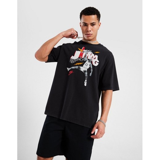 JORDAN T-SHIRT M J BRAND JAM 85 SS CREW ze sklepu JD Sports  w kategorii T-shirty męskie - zdjęcie 185984374