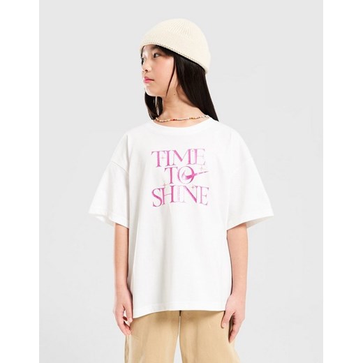 NIKE T-SHIRT G NSW TEE EMPOWER SHINE ze sklepu JD Sports  w kategorii T-shirty chłopięce - zdjęcie 185984802