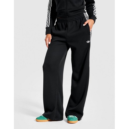 ADIDAS SPODNIE ADICOLOR FIREBIRD KNIT TRACK PANT ze sklepu JD Sports  w kategorii Spodnie damskie - zdjęcie 185985580