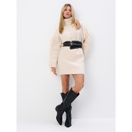 Mohito - Swetrowa sukienka mini - beżowy ze sklepu Mohito w kategorii Swetry damskie - zdjęcie 185996130