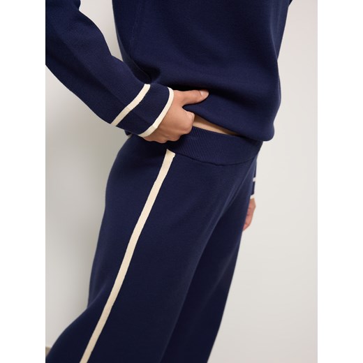 Mohito - Swetrowe granatowe spodnie - granatowy Mohito L Mohito