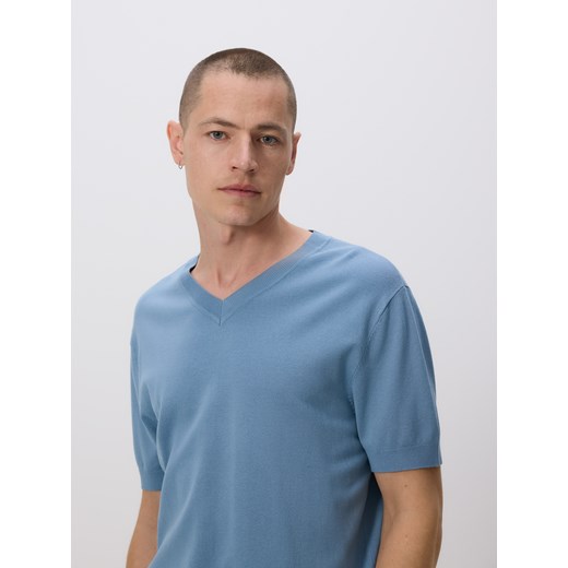 Reserved - Sweter z dekoltem V - jasnoniebieski Reserved M okazyjna cena Reserved