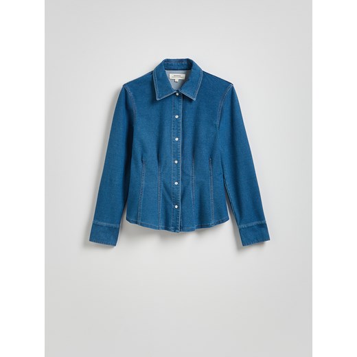 Reserved - Jeansowa koszula z zaszewkami - indigo jeans ze sklepu Reserved w kategorii Koszule damskie - zdjęcie 186001120
