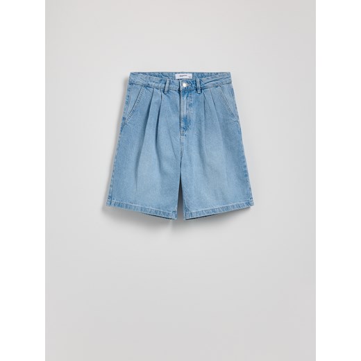 Reserved - Jeansowe szorty z zakładkami - niebieski ze sklepu Reserved w kategorii Szorty - zdjęcie 186002791