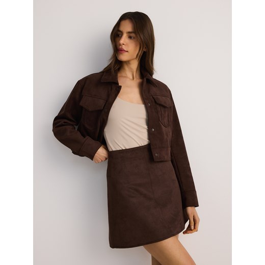 Reserved - Spódnica mini z imitacji zamszu - ciemnobrązowy Reserved XS okazyjna cena Reserved
