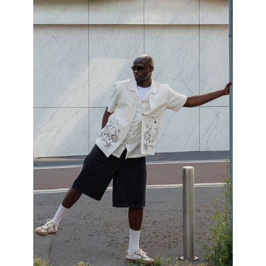 Reserved - Denimowe szorty baggy - czarny ze sklepu Reserved w kategorii Spodnie męskie - zdjęcie 186003322