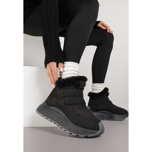 Czarne Sneakersy Śniegowce Vices na Grubej Podeszwie z Zapięciem na Rzep i Futrem Nelisella ze sklepu born2be.pl w kategorii Buty sportowe damskie - zdjęcie 186004330