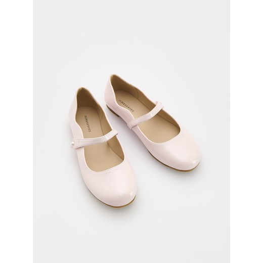 Reserved - Lakierowane baleriny z imitacji skóry - pastelowy róż ze sklepu Reserved w kategorii Balerinki dziecięce - zdjęcie 186010103