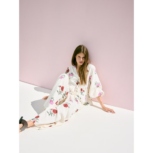 Reserved - Szerokie spodnie w kwiaty - wielobarwny ze sklepu Reserved w kategorii Spodnie damskie - zdjęcie 186012240