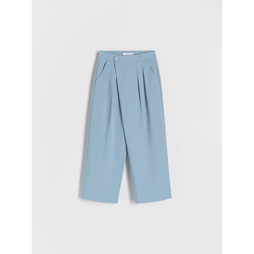 Reserved - Eleganckie spodnie z zakładkami - granatowy Reserved 140 (9 lat) Reserved promocyjna cena