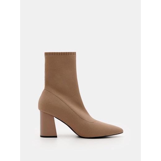 Mohito - Botki na słupku - beżowy ze sklepu Mohito w kategorii Botki - zdjęcie 186013802