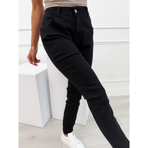Czarne Spodnie Plus Size ze sklepu ModnaKiecka.pl w kategorii Spodnie damskie - zdjęcie 186016584