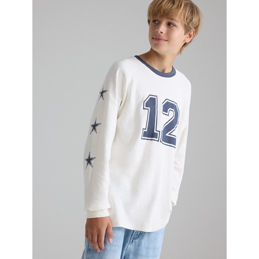 Reserved - Bawełniany longsleeve - złamana biel ze sklepu Reserved w kategorii T-shirty chłopięce - zdjęcie 186023911