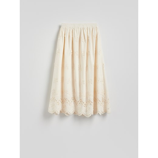 Reserved - Spódnica maxi z haftowanymi kwiatami - kremowy ze sklepu Reserved w kategorii Spódnice - zdjęcie 186026591
