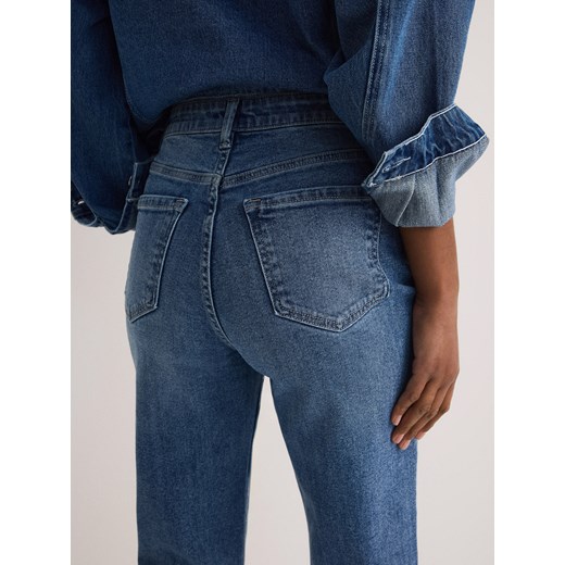 Reserved - Jeansy mom fit z rozcięciem - niebieski ze sklepu Reserved w kategorii Jeansy damskie - zdjęcie 186027352