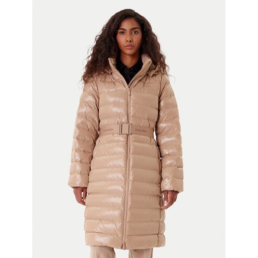 Calvin Klein Płaszcz zimowy LV044D543G Beżowy Slim Fit ze sklepu MODIVO w kategorii Płaszcze damskie - zdjęcie 186030112