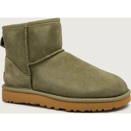 UGG Śniegowce W Classic Mini II |zamsz | z dodatkiem wełny ze sklepu Gomez Fashion Store w kategorii Śniegowce damskie - zdjęcie 186058852