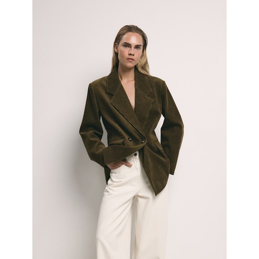 Reserved - Sztruksowa marynarka dwurzędowa - oliwkowy ze sklepu Reserved w kategorii Marynarki damskie - zdjęcie 186069060