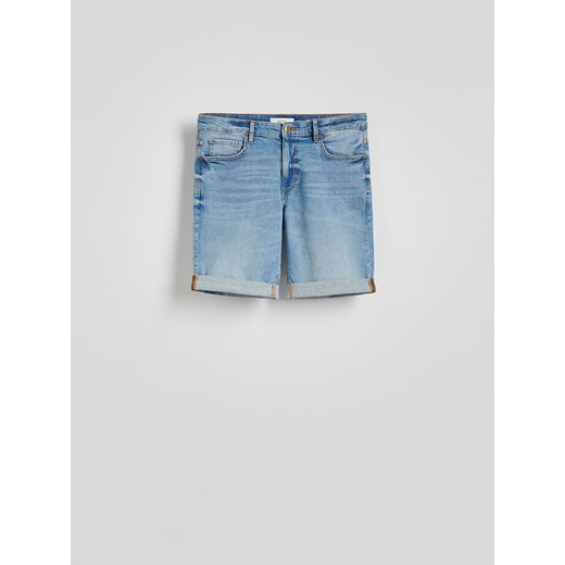Reserved - Jeansowe szorty slim fit - niebieski ze sklepu Reserved w kategorii Spodenki męskie - zdjęcie 186069770
