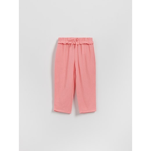 Reserved - Muślinowe spodnie - różowy ze sklepu Reserved w kategorii Spodnie dziewczęce - zdjęcie 186070393