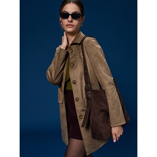 Sinsay - Torebka shopper z imitacji zamszu - brązowy Sinsay One Size Sinsay