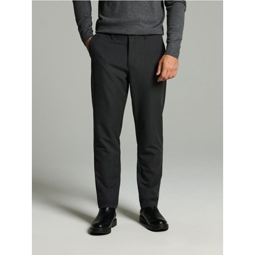 Sinsay - Eleganckie spodnie chino slim - szary ze sklepu Sinsay w kategorii Spodnie męskie - zdjęcie 186082113