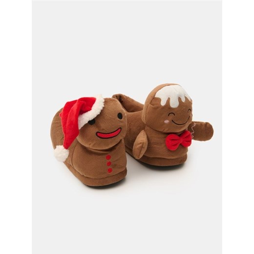 Sinsay - Pluszowe kapcie z elementami 3D - wielobarwny Sinsay 28/29 Sinsay