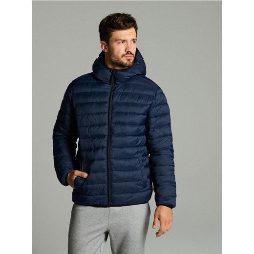 Sinsay - Pikowana kurtka puffer z kapturem - granatowy ze sklepu Sinsay w kategorii Kurtki męskie - zdjęcie 186082450